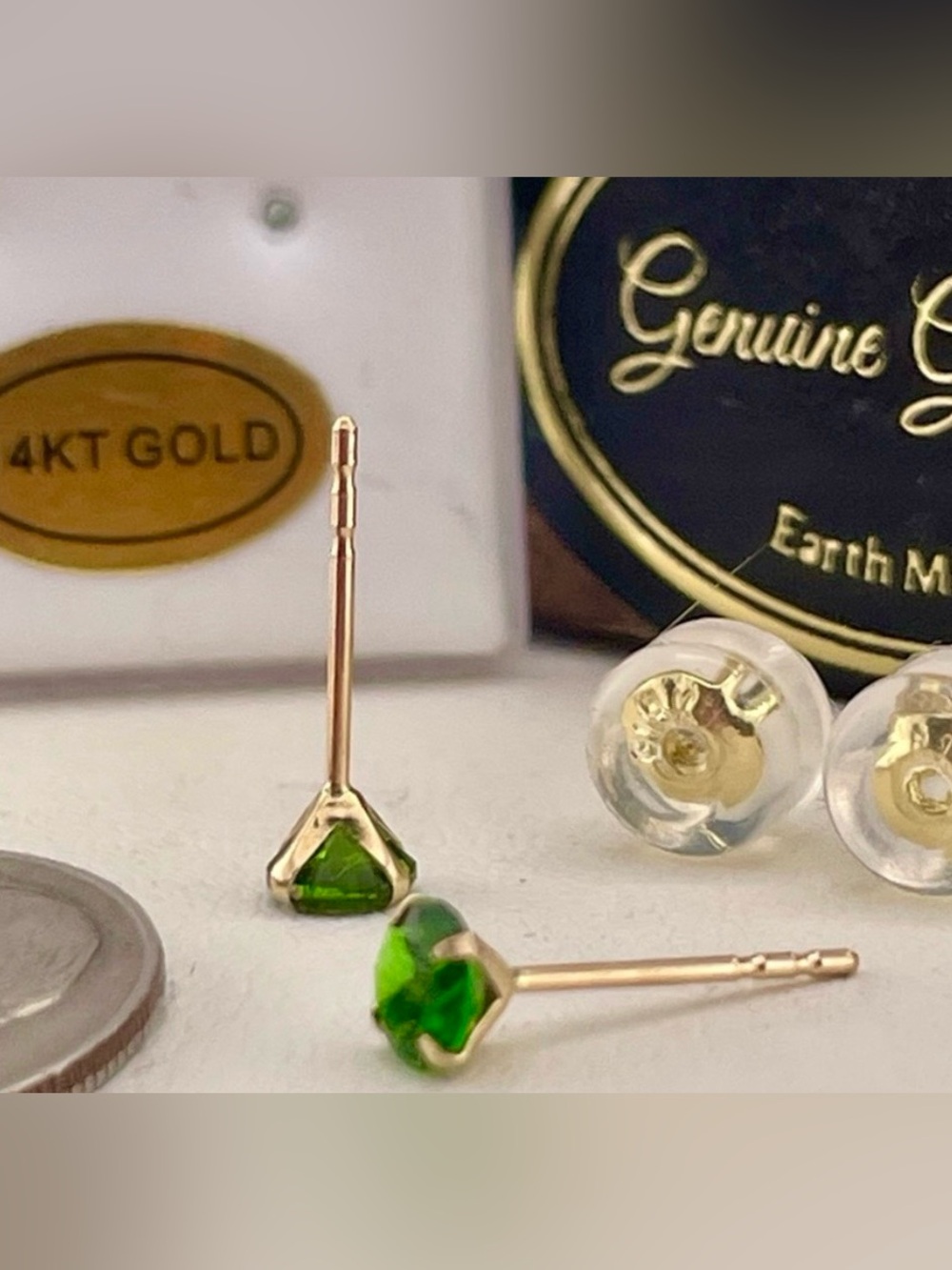 X1DAYLEFT‼️1/2c 14K solid Tsavorite stud earrings 4mm .25ct each